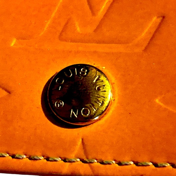 Sale! Vintage Authentic Wallets - Picture 2 of 12
